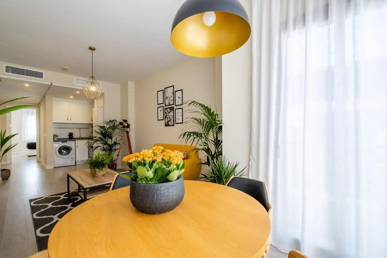 Minty Stay - Trinidad Apartments Málaga