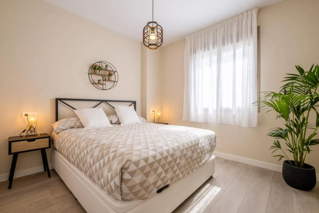 Minty Stay - Trinidad Apartments Málaga
