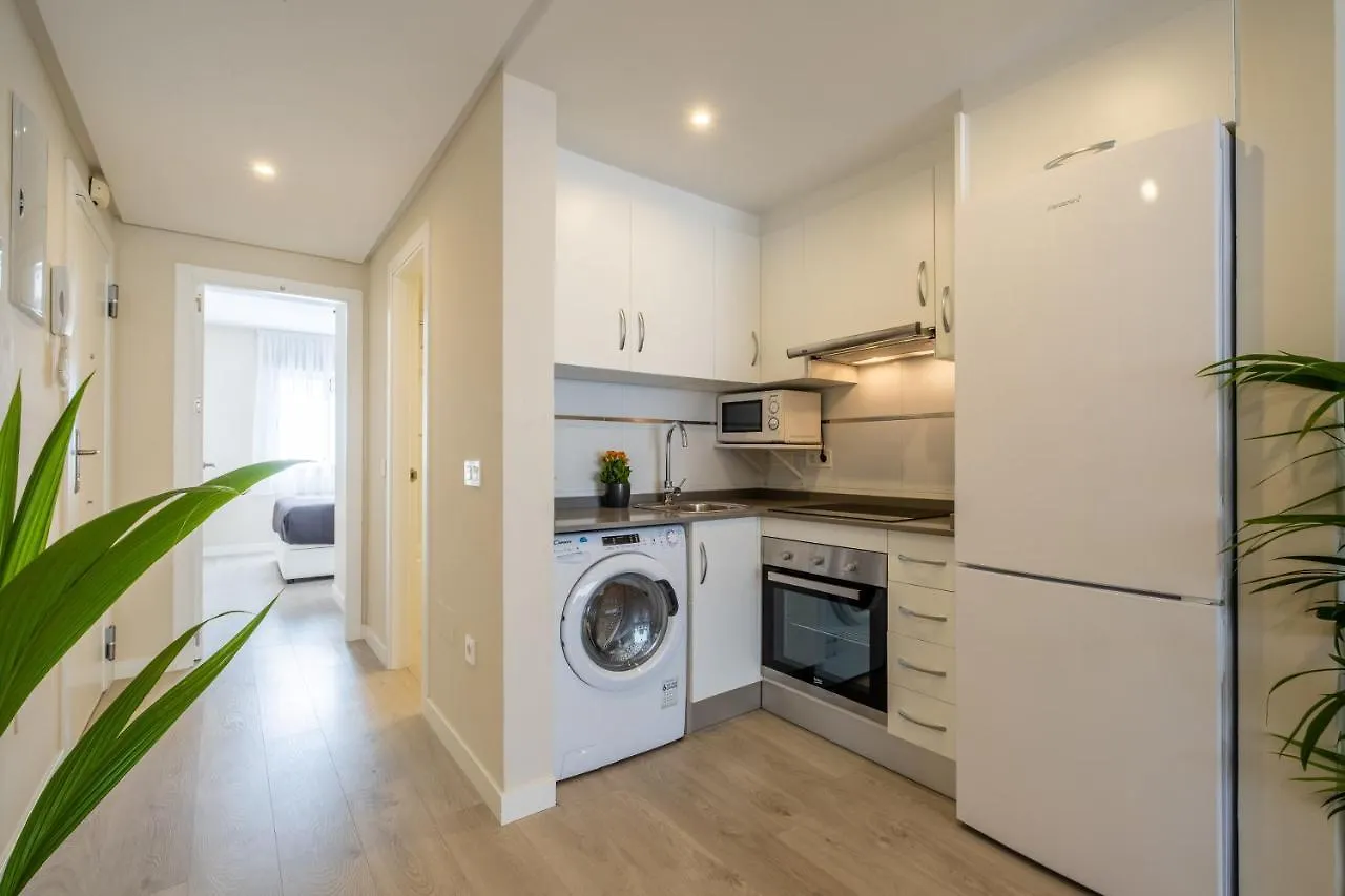 Minty Stay - Trinidad Apartments Málaga España